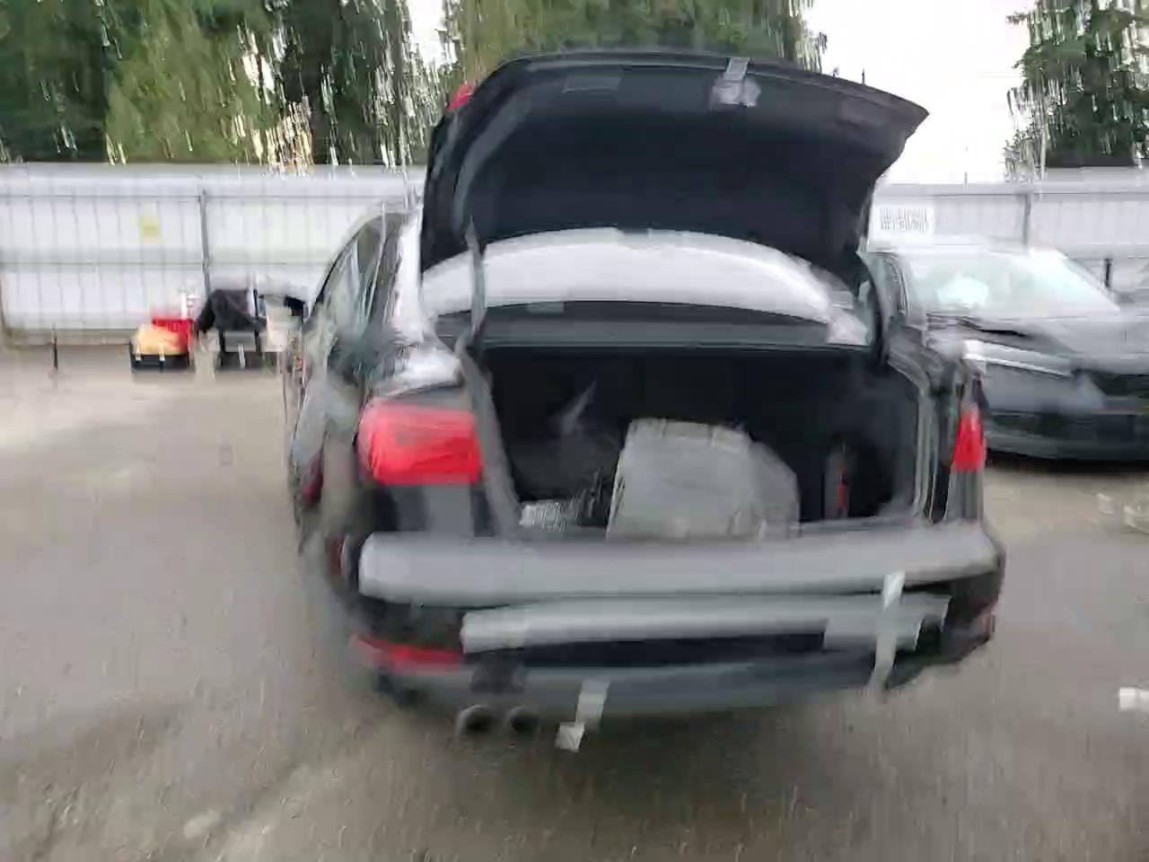 Фото: WAUACGFF9F1092421