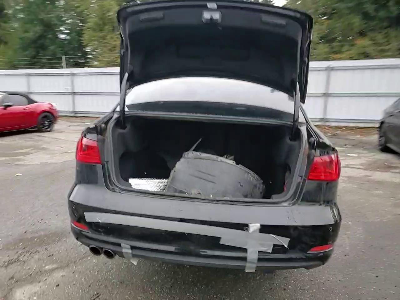 Фото: WAUACGFF9F1092421