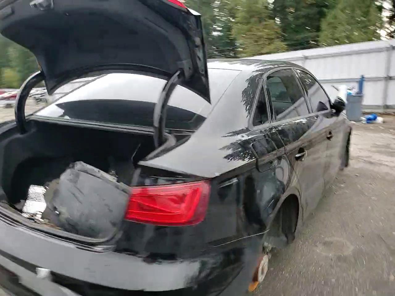 Фото: WAUACGFF9F1092421