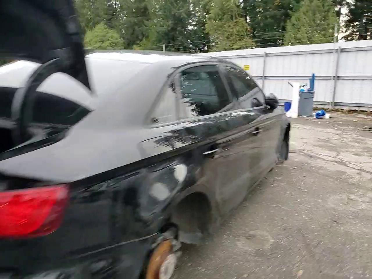 Фото: WAUACGFF9F1092421