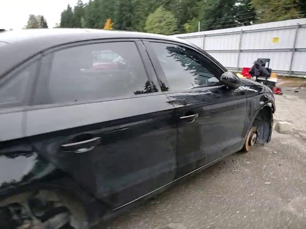 Фото: WAUACGFF9F1092421