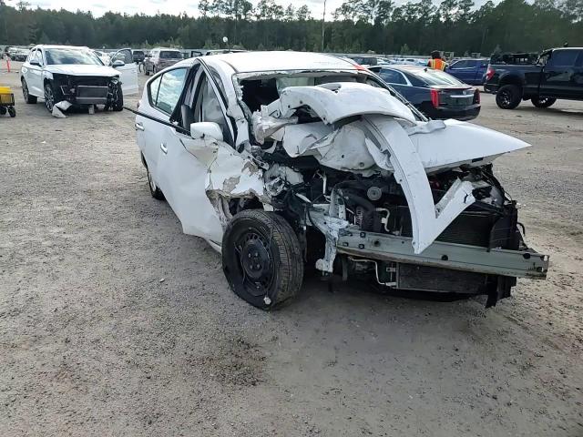 2018 Nissan Versa S VIN: 3N1CN7AP5JL854265 Lot: 90800925