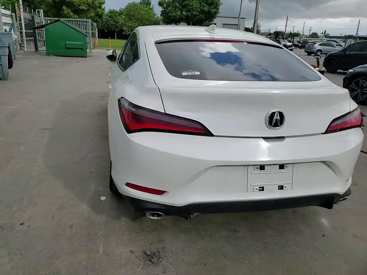 Фото: 19UDE4H2XRA019356