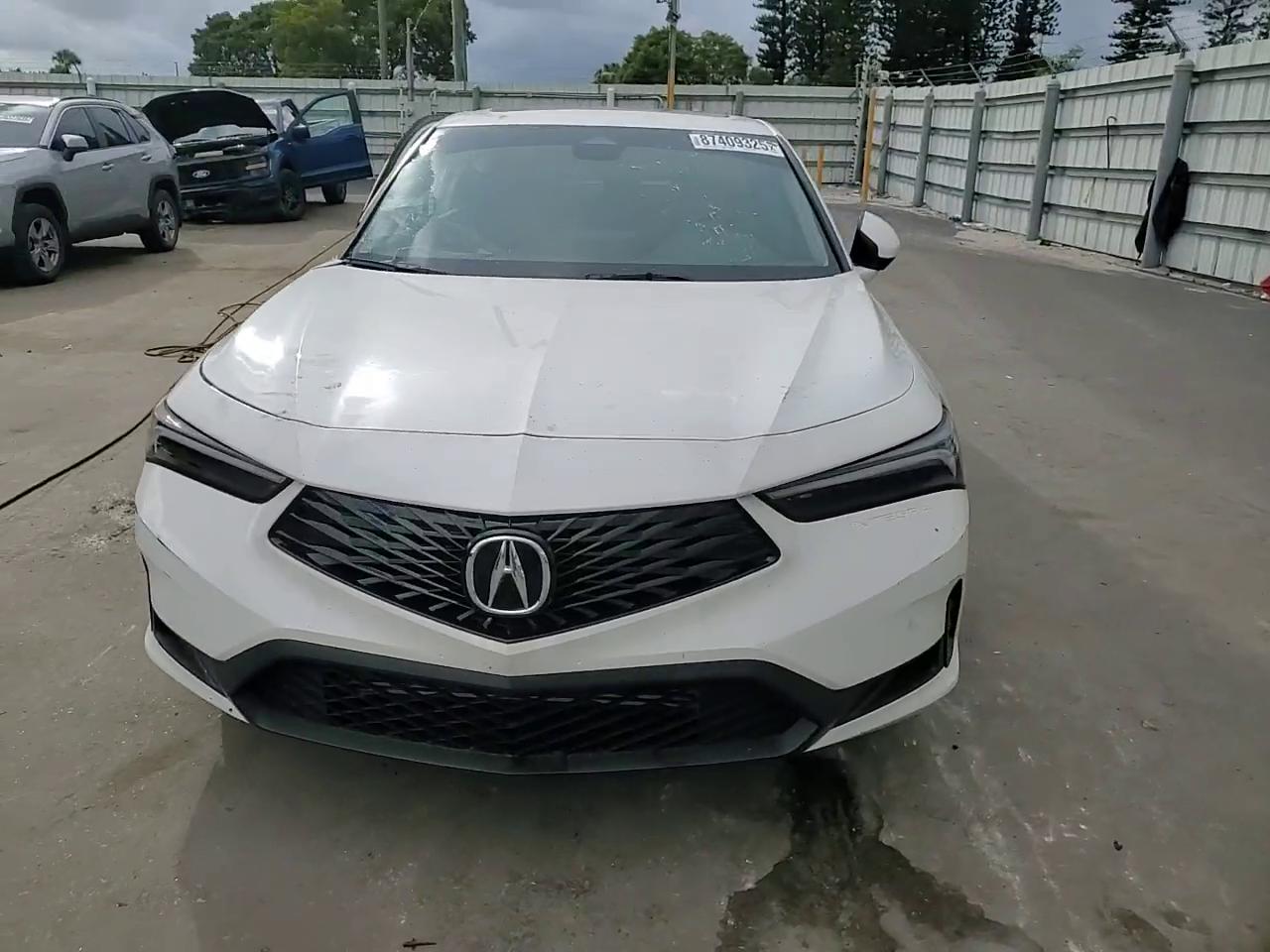 Фото: 19UDE4H2XRA019356