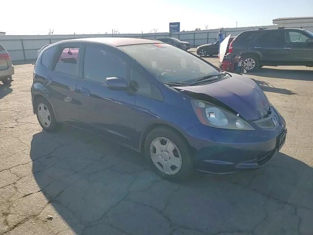 2013 Honda Fit VIN: JHMGE8H32DC012957 Lot: 82459775