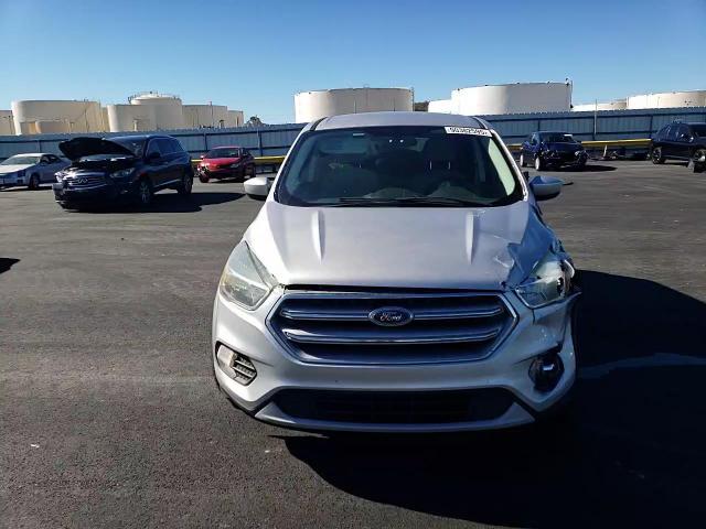 2017 Ford Escape Se VIN: 1FMCU0G97HUB31206 Lot: 90382595