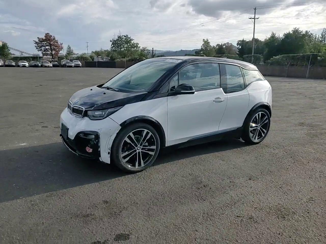 Фото: WBY7Z6C55JVB96702