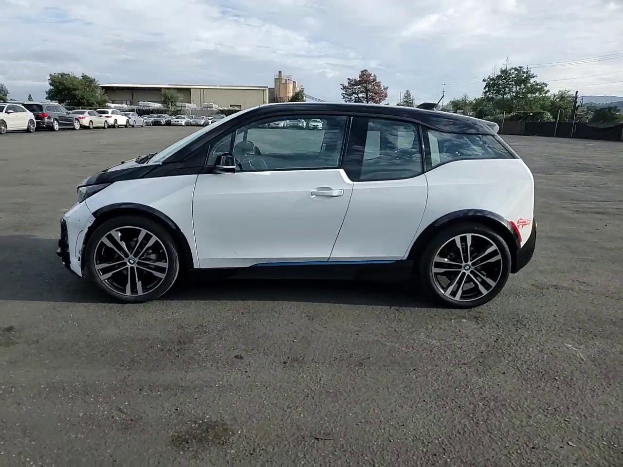 Фото: WBY7Z6C55JVB96702