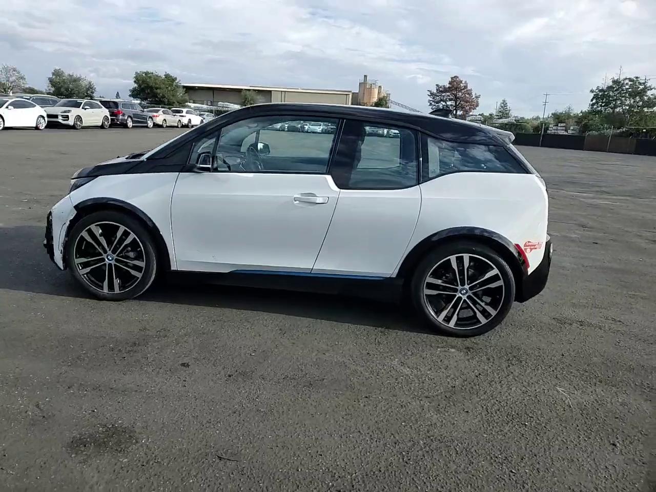 Фото: WBY7Z6C55JVB96702