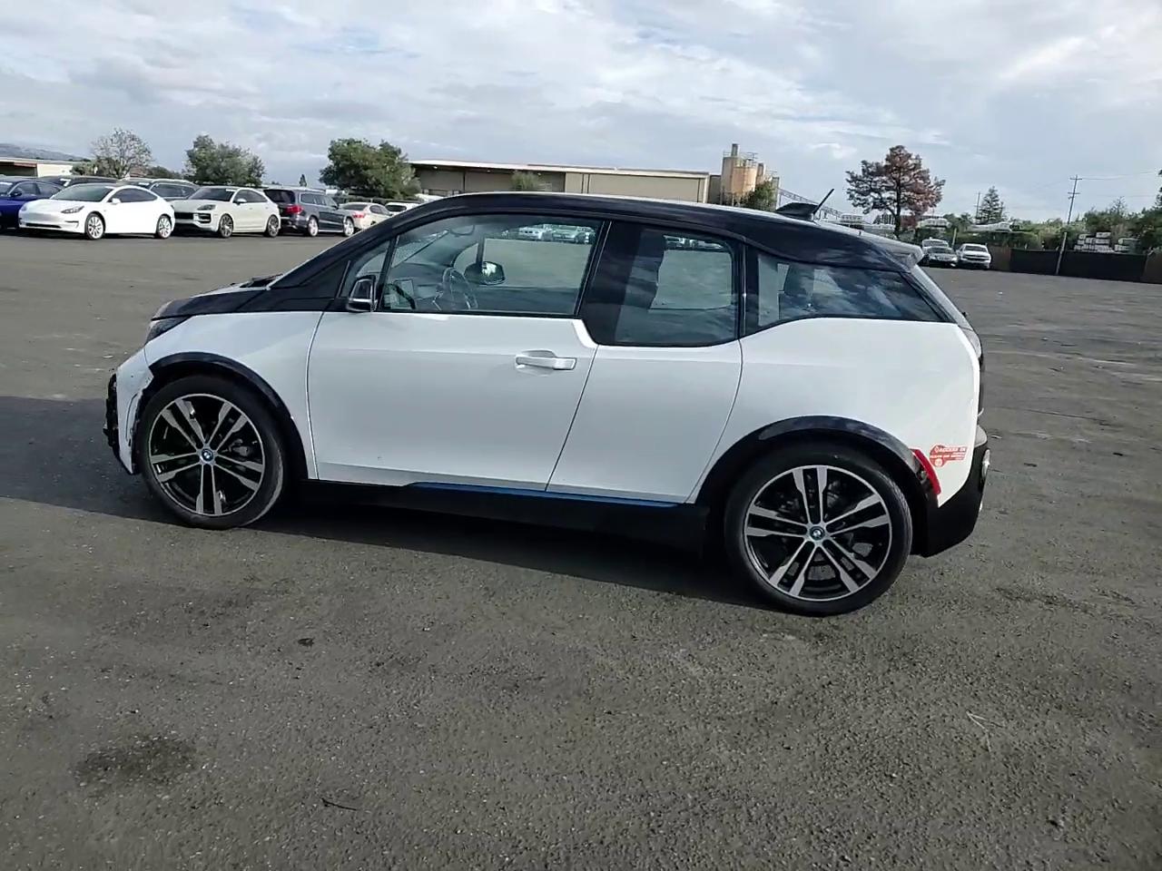 Фото: WBY7Z6C55JVB96702