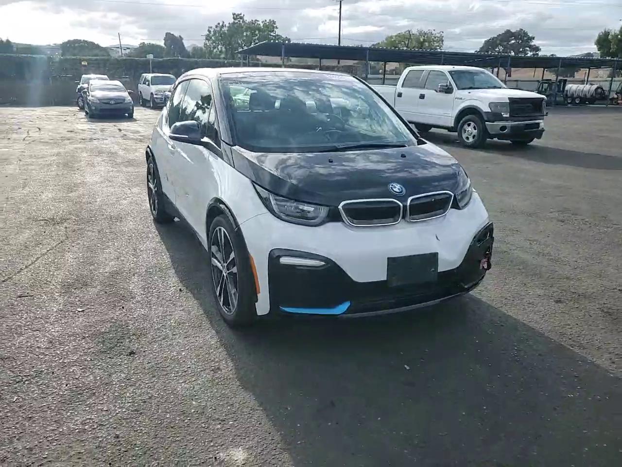 Фото: WBY7Z6C55JVB96702