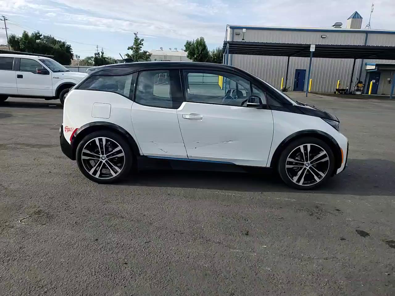 Фото: WBY7Z6C55JVB96702