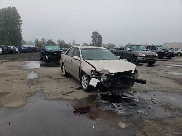 2005 Toyota Camry Le VIN: 4T1BF30K65U591392 Lot: 81968975