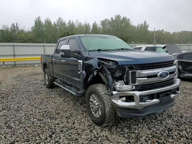 2019 Ford F250 Super Duty VIN: 1FT7W2BT5KED37656 Lot: 90453275