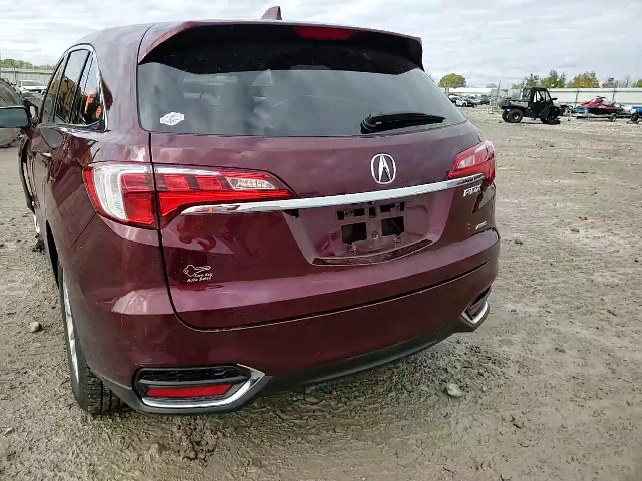 Фото: 5J8TB4H32HL010991