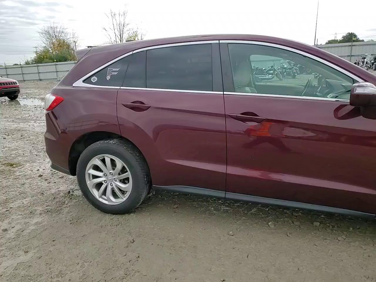 Фото: 5J8TB4H32HL010991