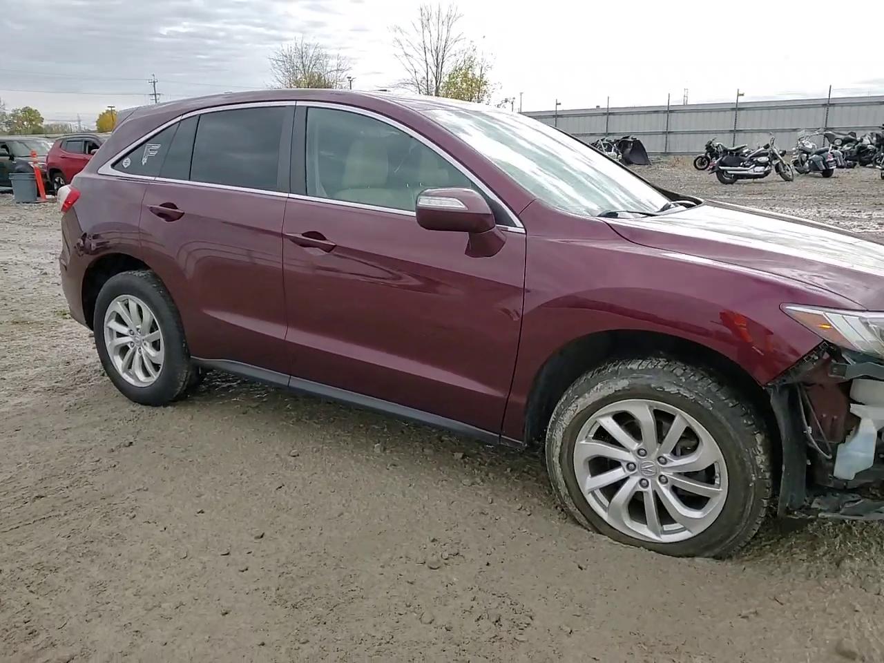 Фото: 5J8TB4H32HL010991