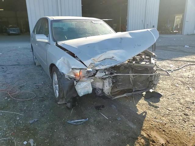 2002 Toyota Avalon Xl VIN: 4T1BF28B82U255611 Lot: 90062805