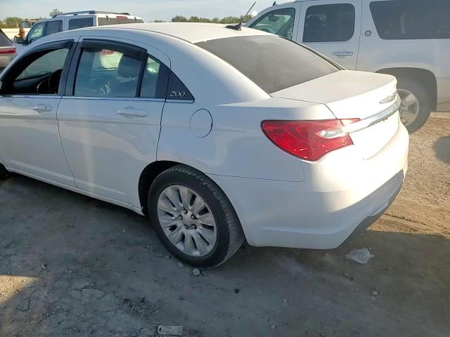 2012 Chrysler 200 Lx VIN: 1C3CCBAB4CN222682 Lot: 82535445