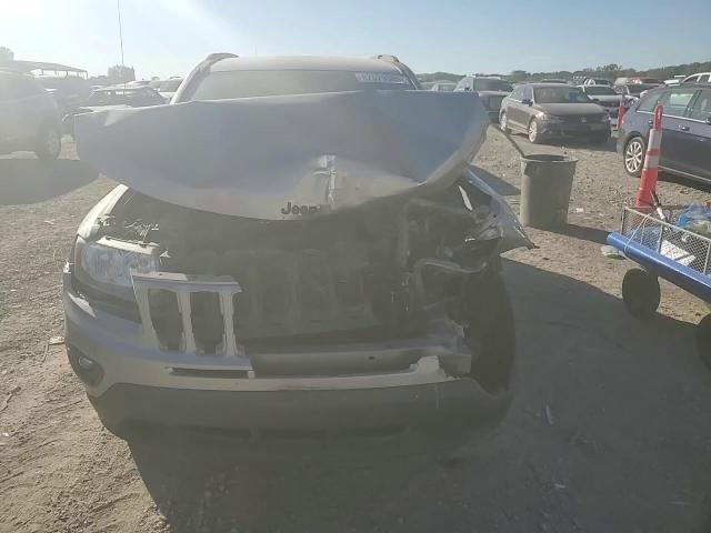 2015 Jeep Compass Sport VIN: 1C4NJCBAXFD246517 Lot: 82579385