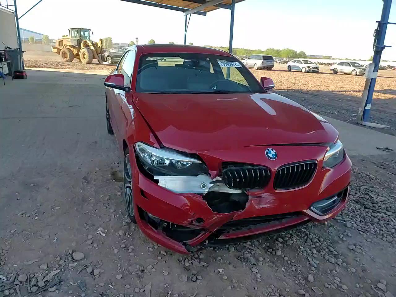 Фото: WBA1G9C56GV726189