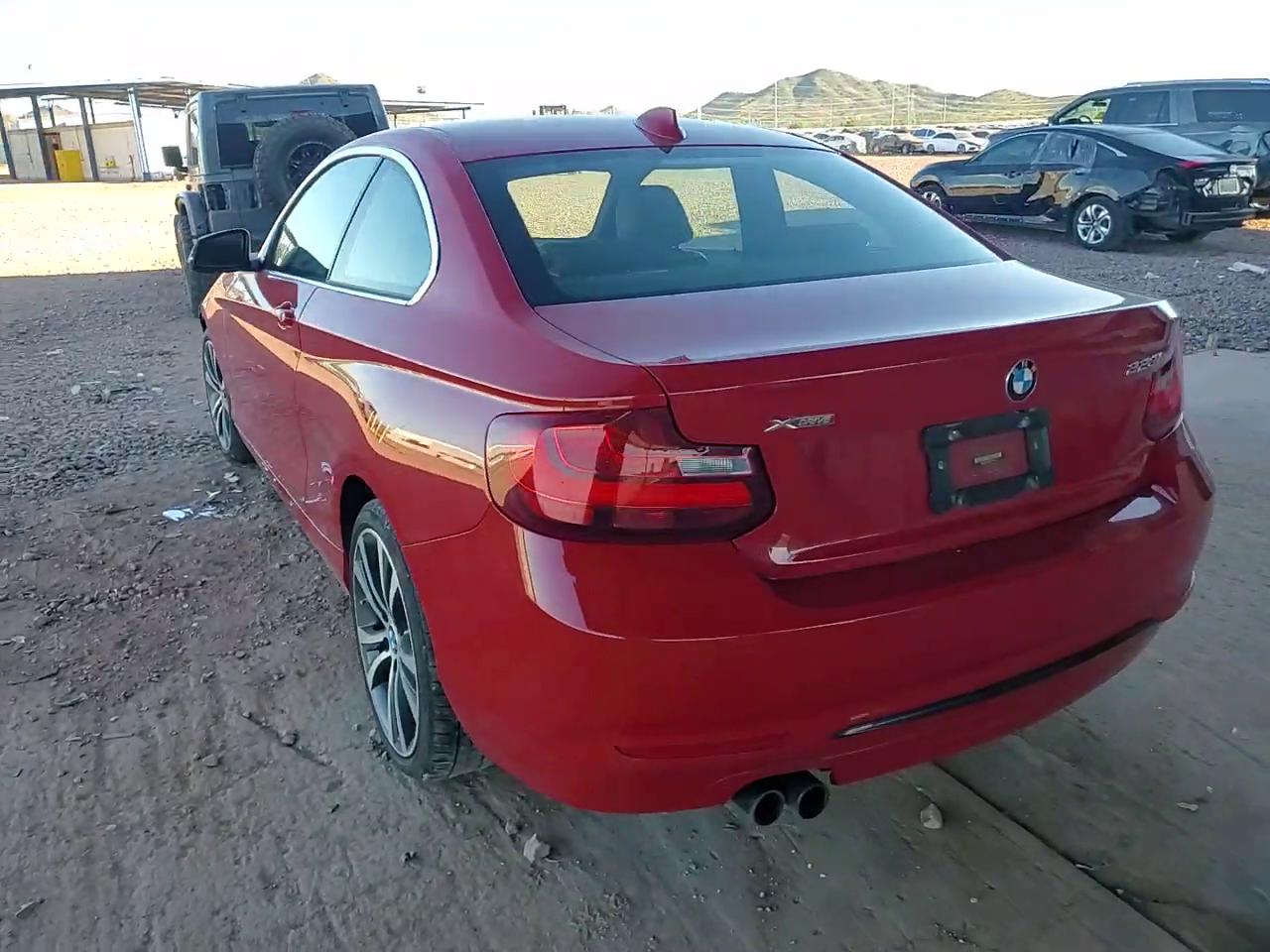 Фото: WBA1G9C56GV726189