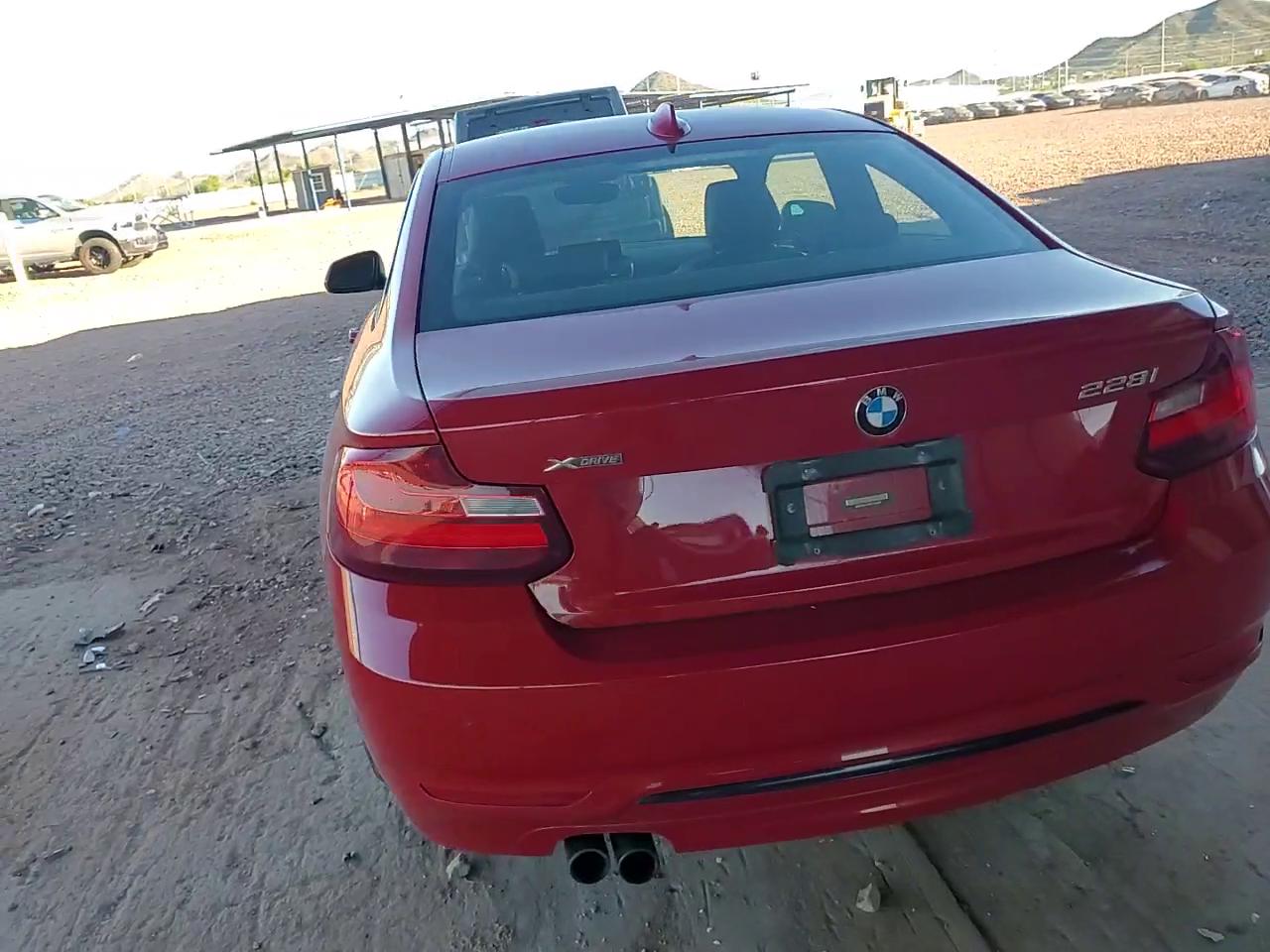 Фото: WBA1G9C56GV726189