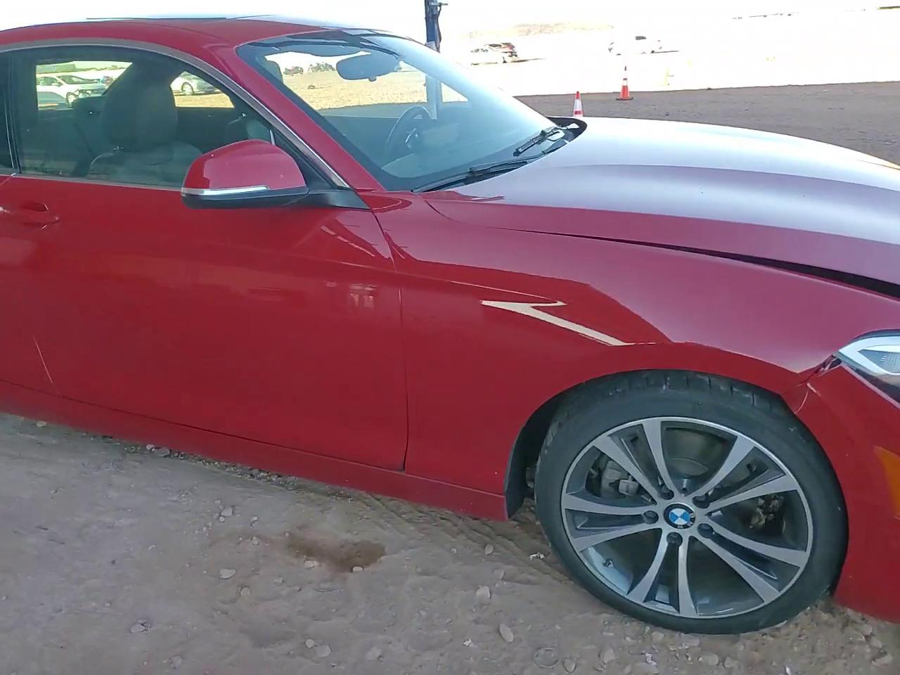 Фото: WBA1G9C56GV726189