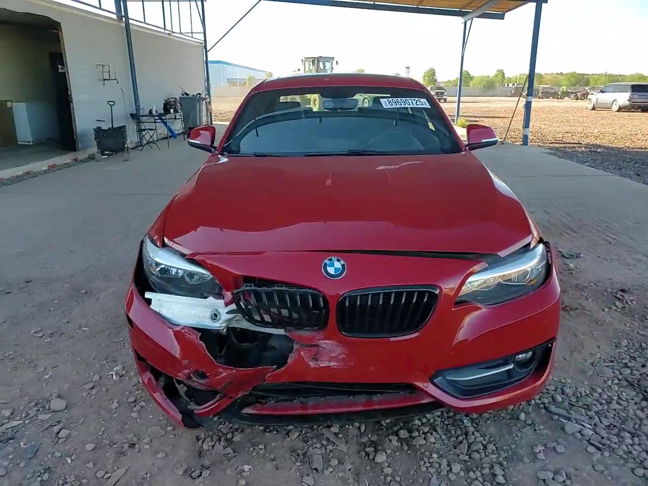 Фото: WBA1G9C56GV726189