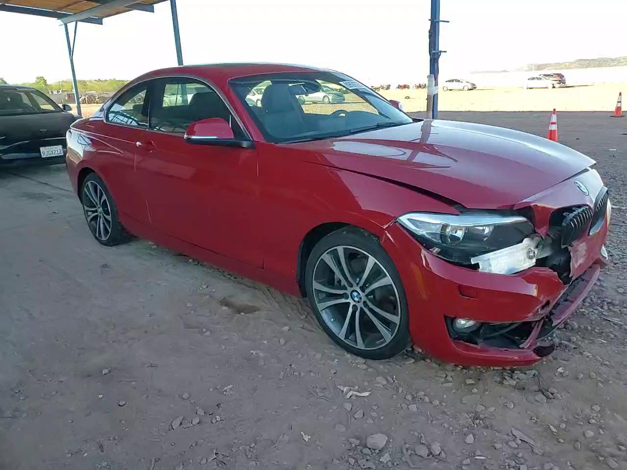 Фото: WBA1G9C56GV726189