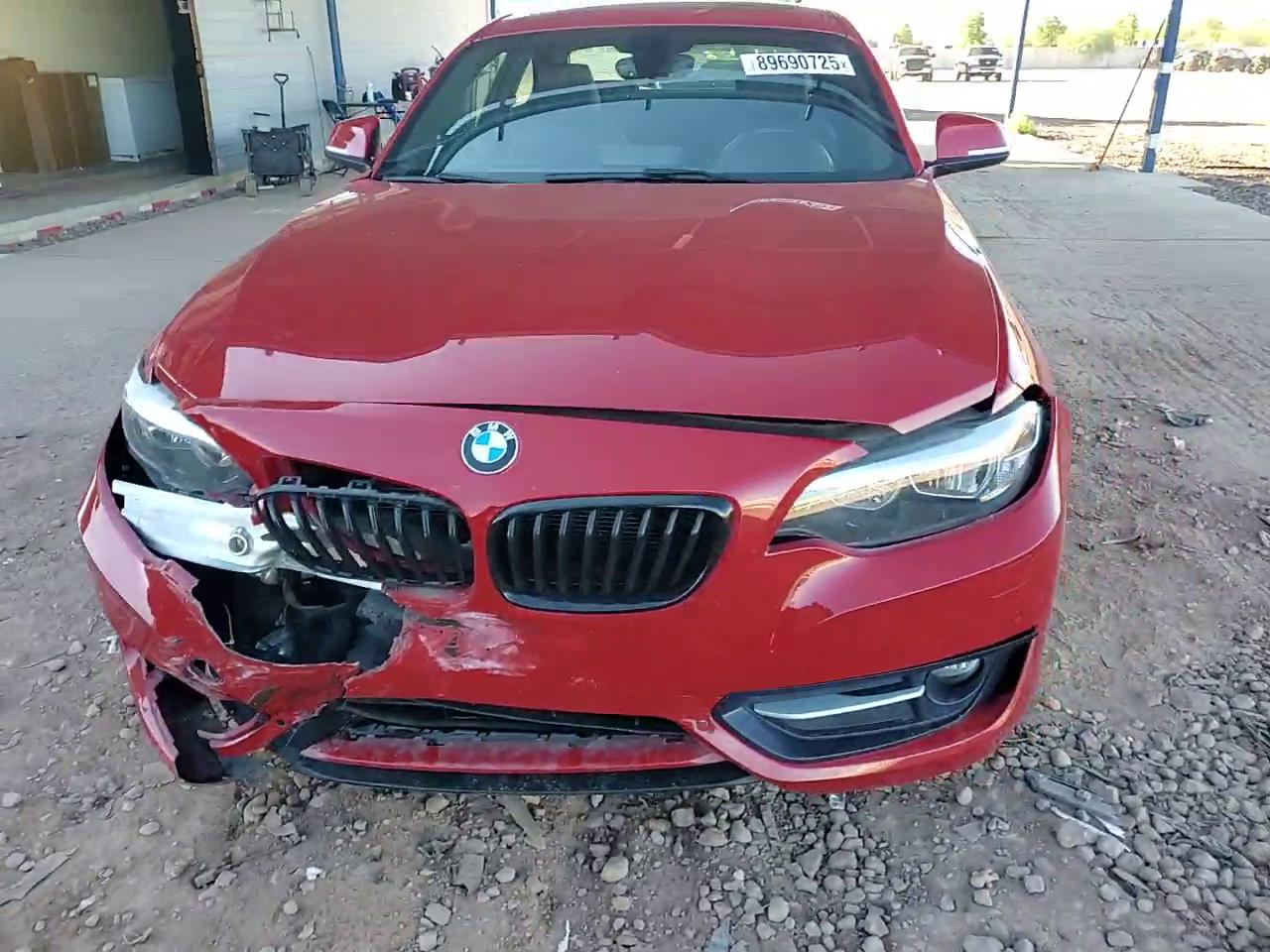 Фото: WBA1G9C56GV726189