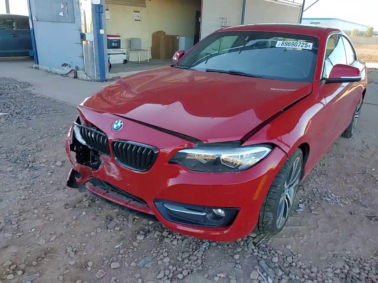 Фото: WBA1G9C56GV726189