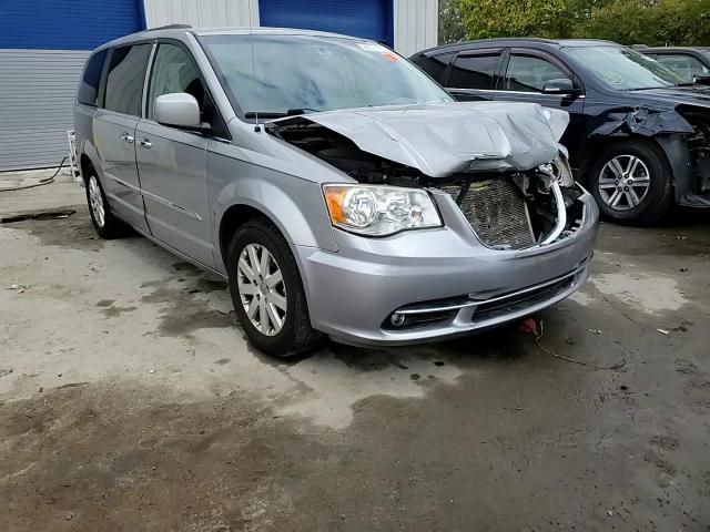 2016 Chrysler Town & Country Touring VIN: 2C4RC1BG5GR120004 Lot: 86076185