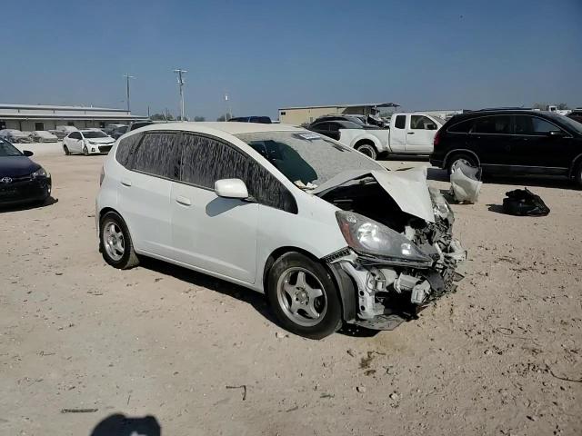 2012 Honda Fit VIN: JHMGE8H38CC033925 Lot: 85310305