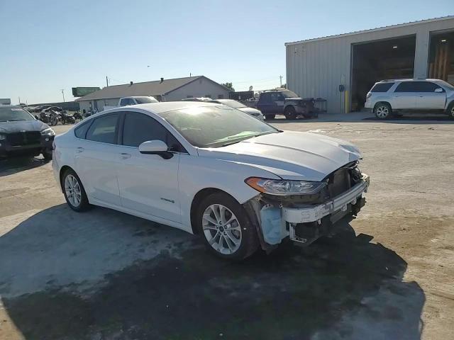 2019 Ford Fusion Se VIN: 3FA6P0LU0KR220977 Lot: 86514305