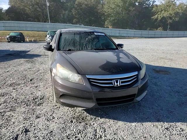 2011 Honda Accord Exl VIN: 1HGCP2F81BA033637 Lot: 82671275