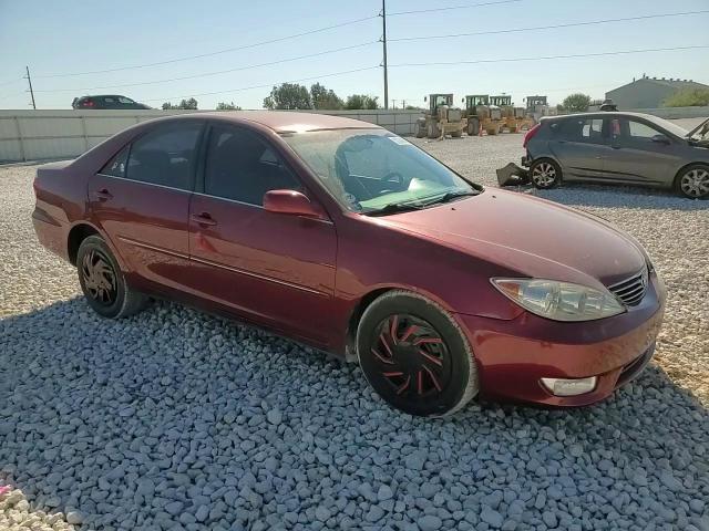 2005 Toyota Camry Le VIN: 4T1BE32K95U058405 Lot: 82394945