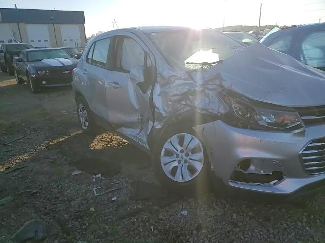 2018 Chevrolet Trax Ls VIN: 3GNCJKSB3JL351906 Lot: 84379735