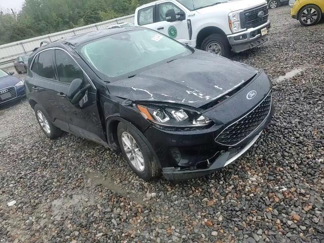 2021 Ford Escape Se VIN: 1FMCU0G65MUA26700 Lot: 82109445