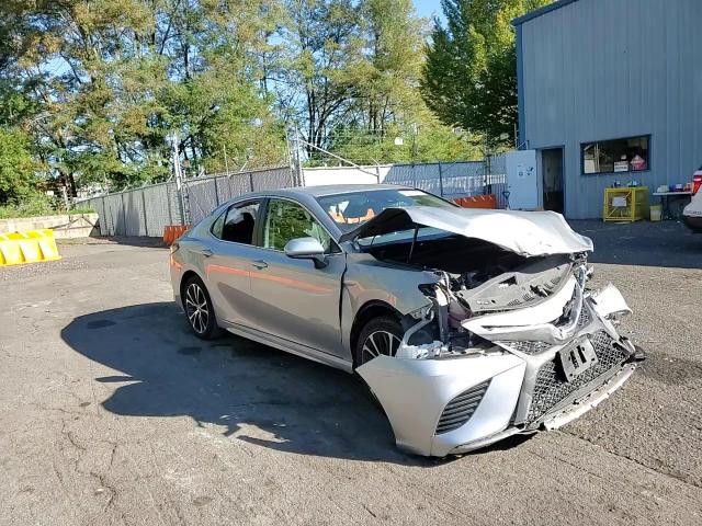 2019 Toyota Camry L VIN: 4T1B11HK5KU689557 Lot: 85389025