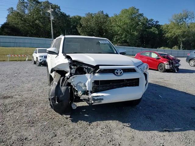 2018 Toyota 4Runner Sr5/Sr5 Premium VIN: JTEBU5JRXJ5550605 Lot: 82303455
