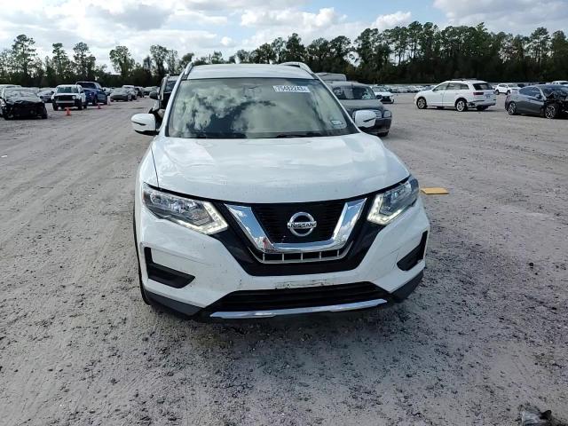 2017 Nissan Rogue - Image 11