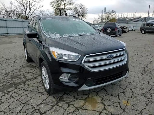 2018 Ford Escape Se VIN: 1FMCU9GDXJUD13402 Lot: 61193484