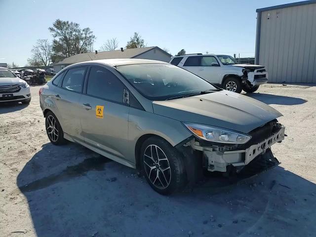 2016 Ford Focus - Image 11