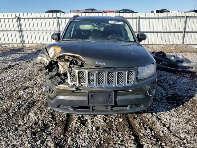 2016 Jeep Compass - Image 12