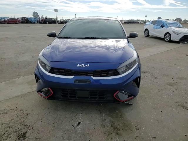 2024 Kia Forte - Image 11