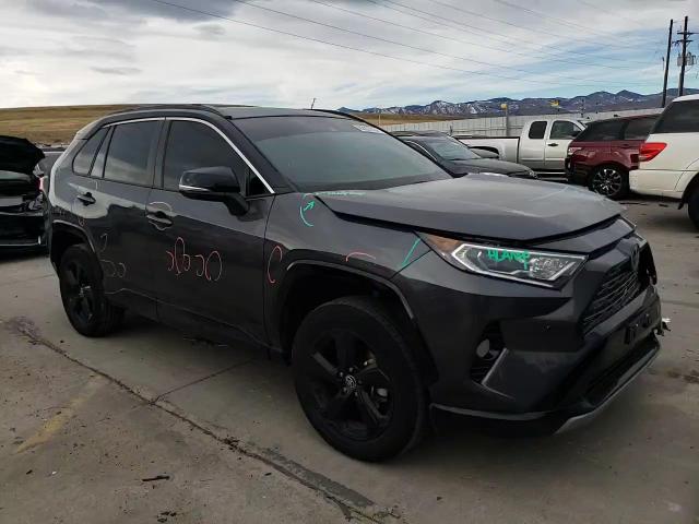2021 Toyota RAV 4 - Image 12