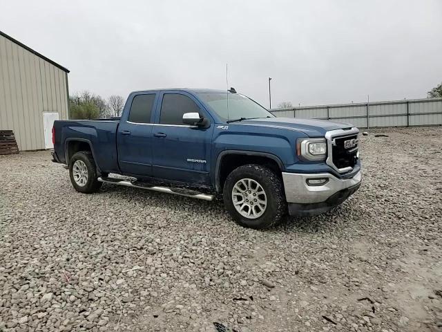 2019 GMC Sierra - Image 10