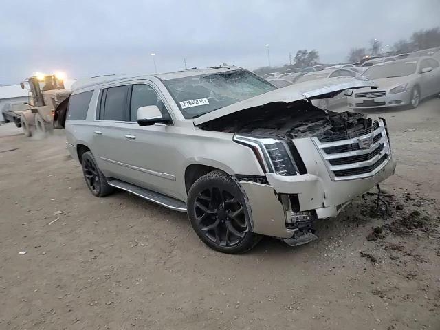 2017 Cadillac Escalade - Image 12