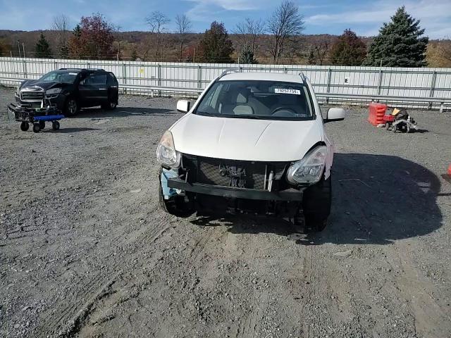 2011 Nissan Rogue - Image 12